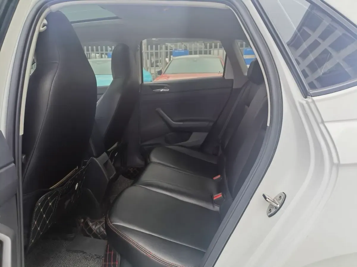 2021 Bestune T55 1.5T 169HP L4 7DCT,autocango,china used car exporter,china ev exporter,chinese used car exporter,chinese used ev exporter