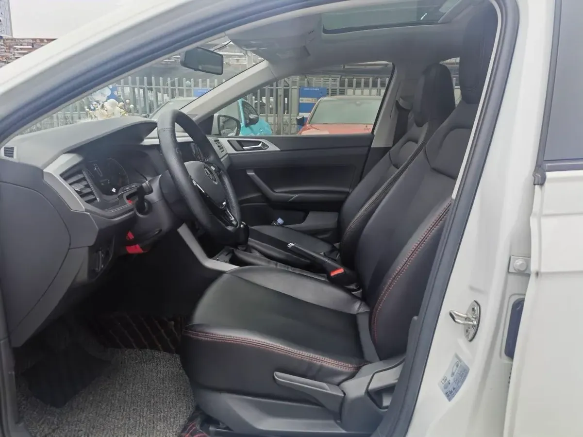 2021 Bestune T55 1.5T 169HP L4 7DCT,autocango,china used car exporter,china ev exporter,chinese used car exporter,chinese used ev exporter