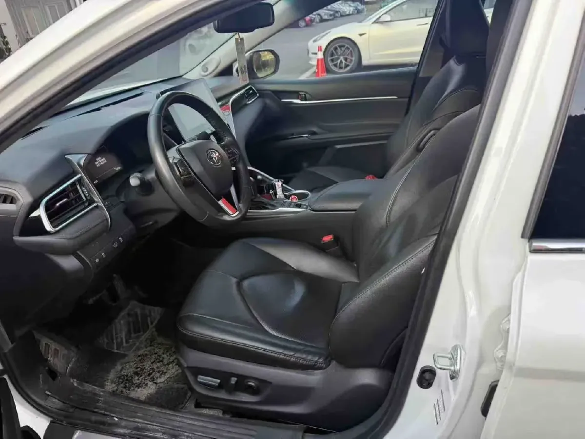 2023 Toyota Camry 2.5L 178HP L4 E-CVT Hybrid,autocango,china used car exporter,china ev exporter,chinese used car exporter,chinese used ev exporter