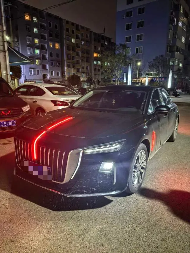 2023 HongQi H5 2.0T 224HP L4 8AT,autocango,china used car exporter,china ev exporter,chinese used car exporter,chinese used ev exporter