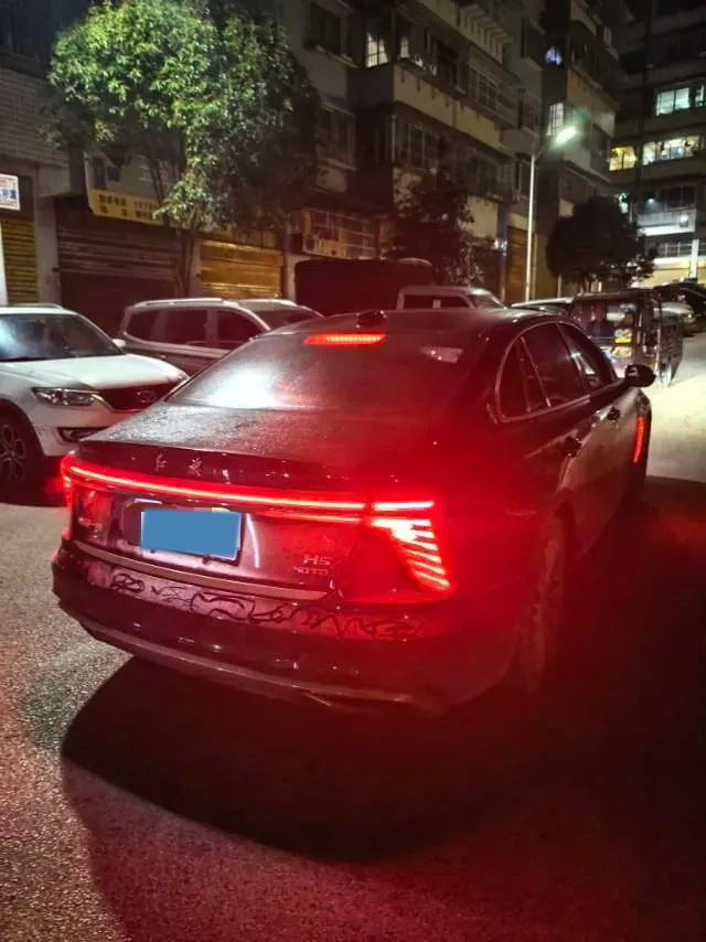 2023 HongQi H5 2.0T 224HP L4 8AT,autocango,china used car exporter,china ev exporter,chinese used car exporter,chinese used ev exporter