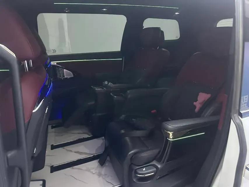 2023 GAC Trumpchi M8 2.0T 190HP L4 E-CVT Hybrid,autocango,china used car exporter,china ev exporter,chinese used car exporter,chinese used ev exporter