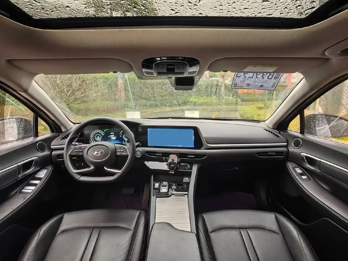 2020 Hyundai Sonata 1.5T 170HP L4 7DCT,autocango,china used car exporter,china ev exporter,chinese used car exporter,chinese used ev exporter