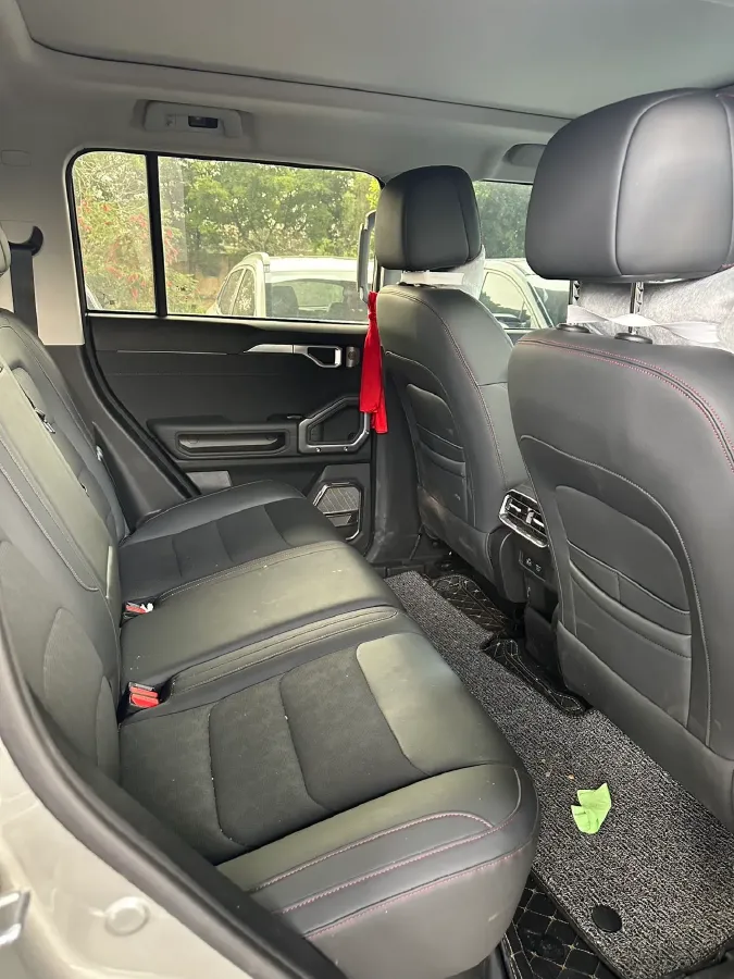 2023 Jetour Traveller 2.0T 254HP L4 7DCT,autocango,china used car exporter,china ev exporter,chinese used car exporter,chinese used ev exporter