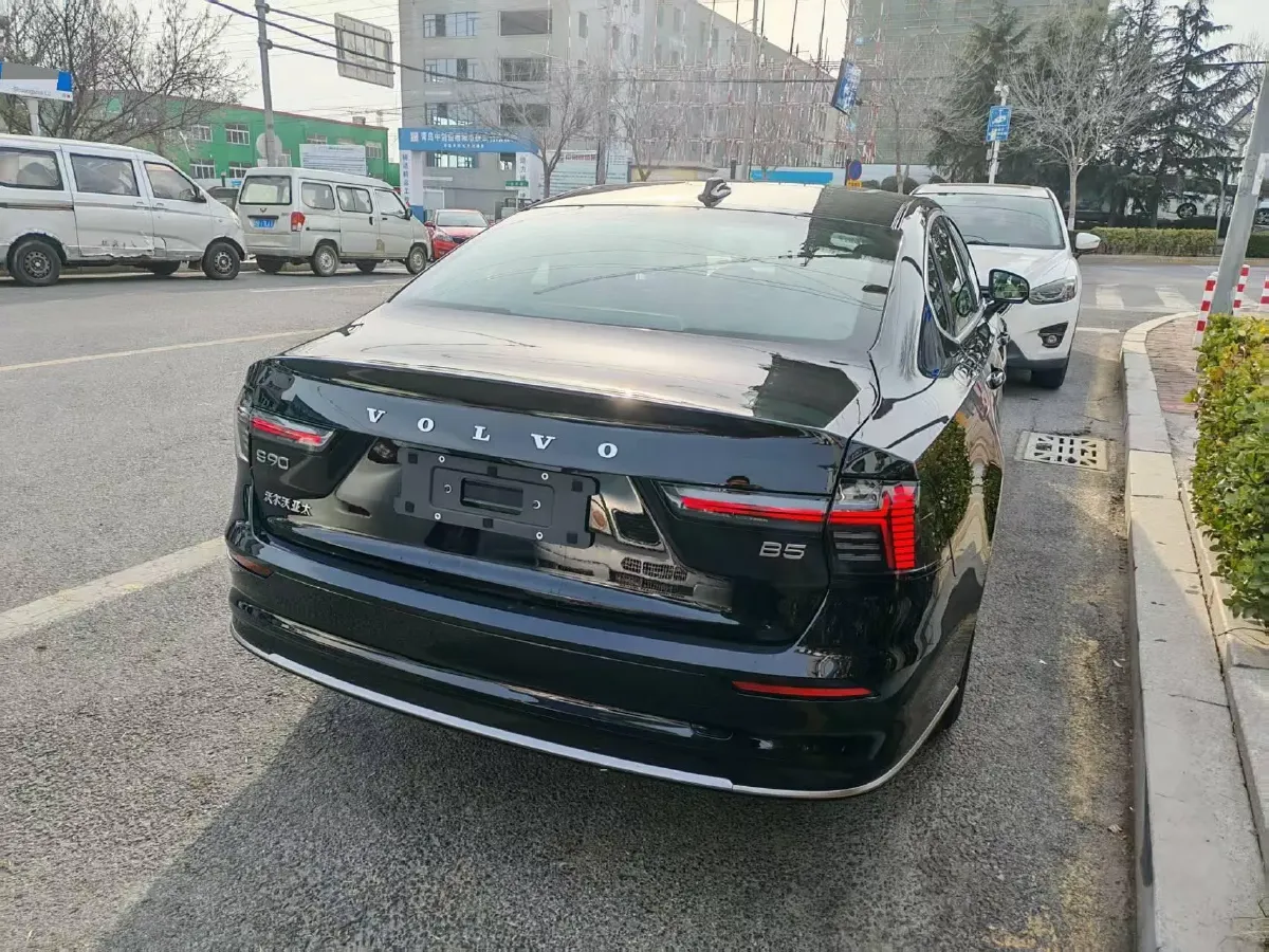 2026 Volvo S90 2.0T 250HP L4 8AT,autocango,china used car exporter,china ev exporter,chinese used car exporter,chinese used ev exporter