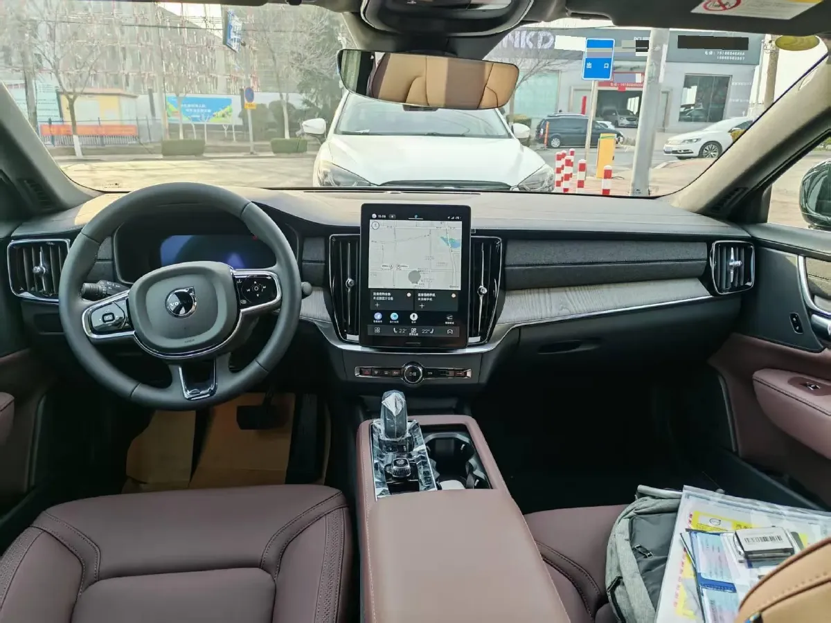 2026 Volvo S90 2.0T 250HP L4 8AT,autocango,china used car exporter,china ev exporter,chinese used car exporter,chinese used ev exporter