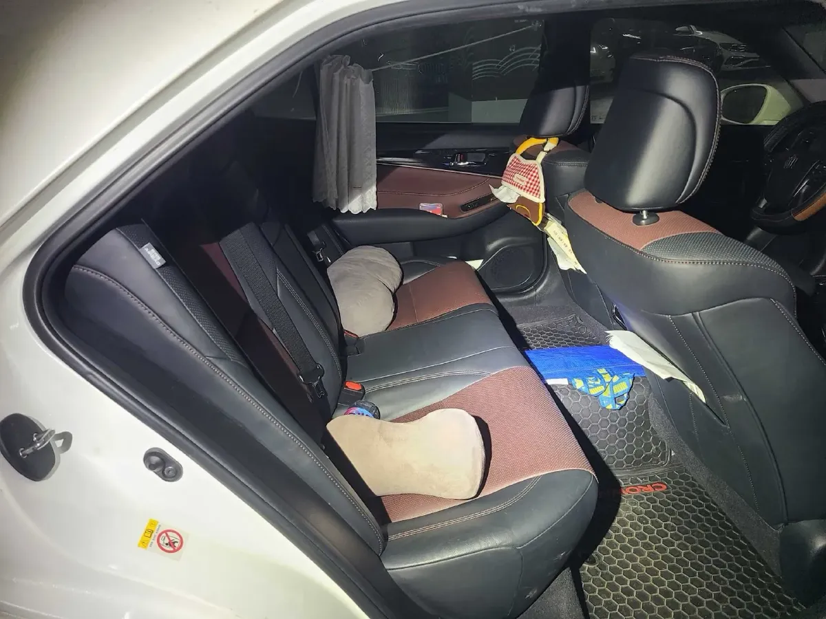 2018 Toyota Highlander 2.0T 220HP L4 6AT,autocango,china used car exporter,china ev exporter,chinese used car exporter,chinese used ev exporter