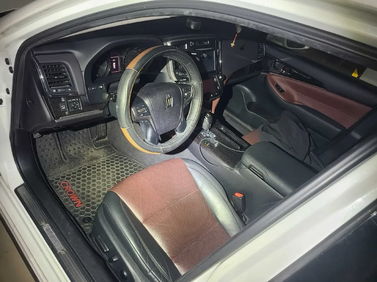 2018 Toyota Highlander 2.0T 220HP L4 6AT,autocango,china used car exporter,china ev exporter,chinese used car exporter,chinese used ev exporter