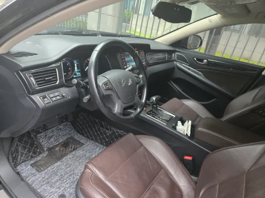 2018 HongQi H7 2.0T 204HP L4 6AT,autocango,china used car exporter,china ev exporter,chinese used car exporter,chinese used ev exporter