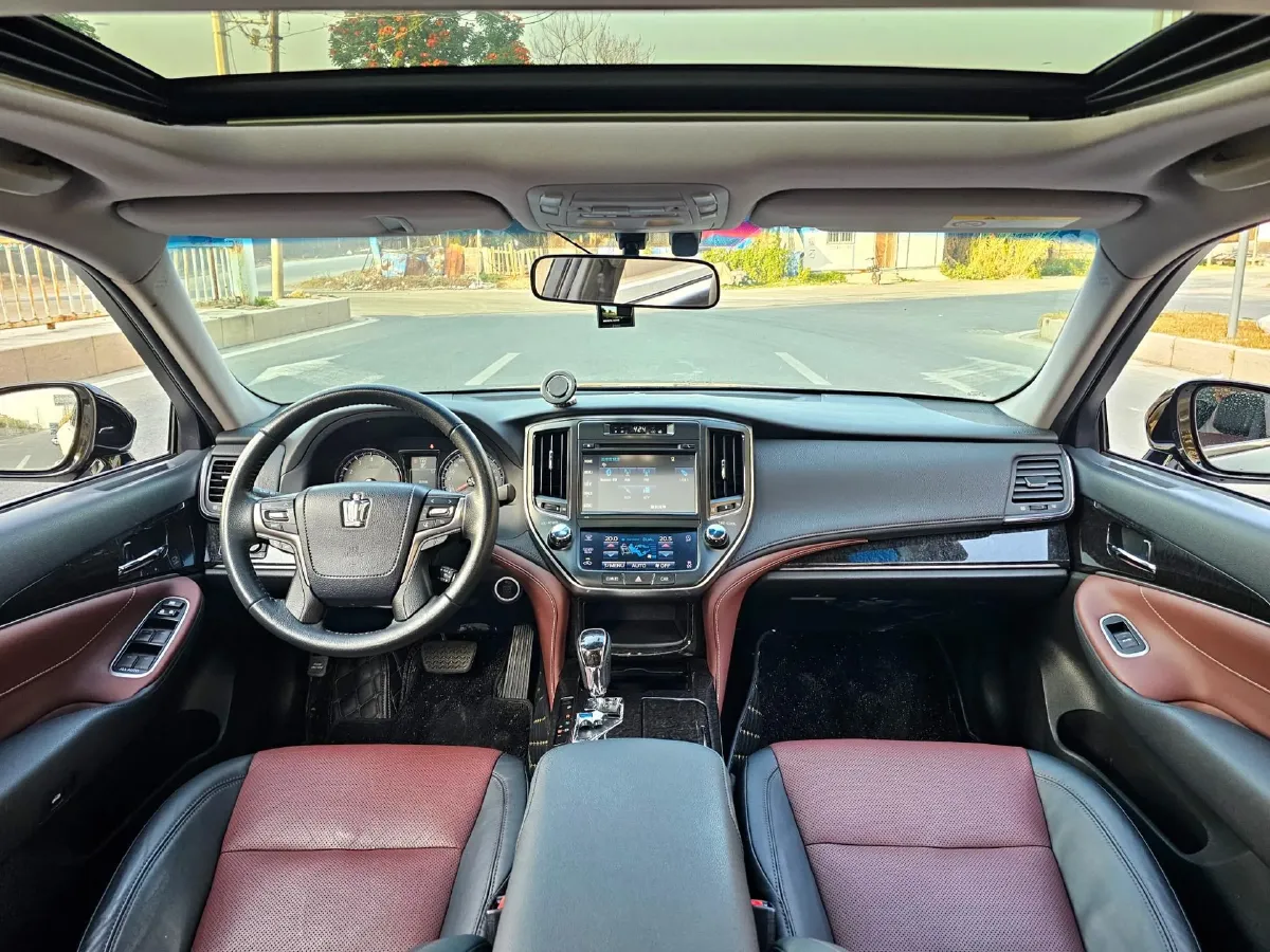 2018 Toyota Highlander 2.0T 220HP L4 6AT,autocango,china used car exporter,china ev exporter,chinese used car exporter,chinese used ev exporter