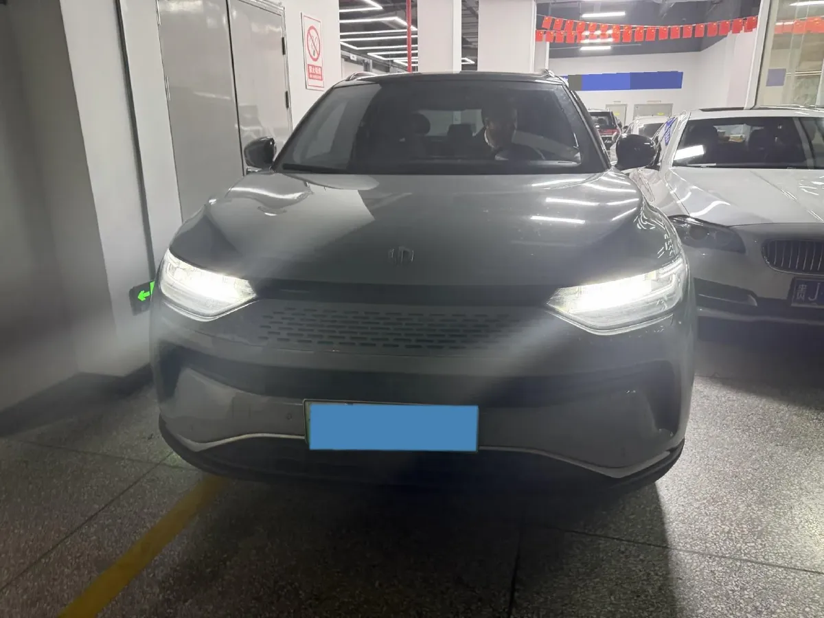 2024 Leapmotor C11 1.5L 95HP L4 REEV 43.74KWH,autocango,china used car exporter,china ev exporter,chinese used car exporter,chinese used ev exporter