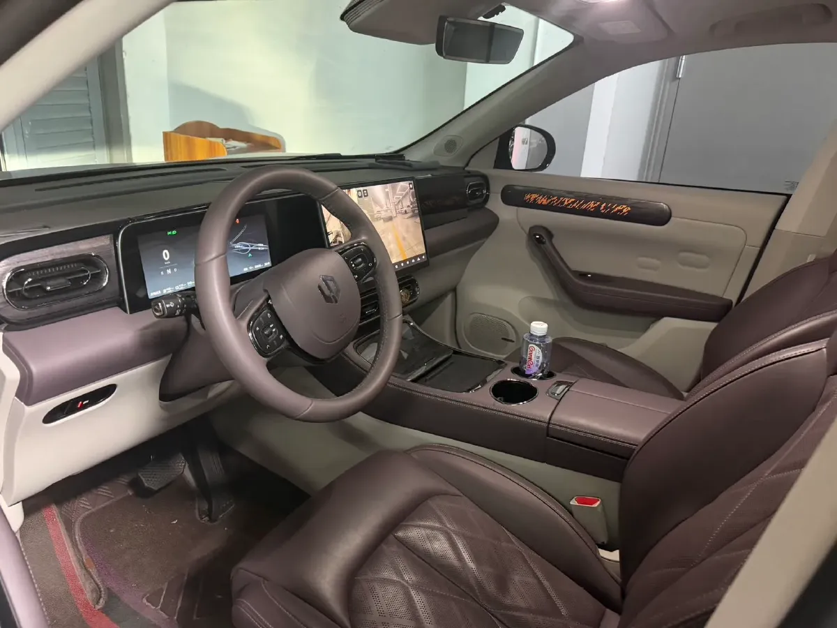 2024 Leapmotor C11 1.5L 95HP L4 REEV 43.74KWH,autocango,china used car exporter,china ev exporter,chinese used car exporter,chinese used ev exporter