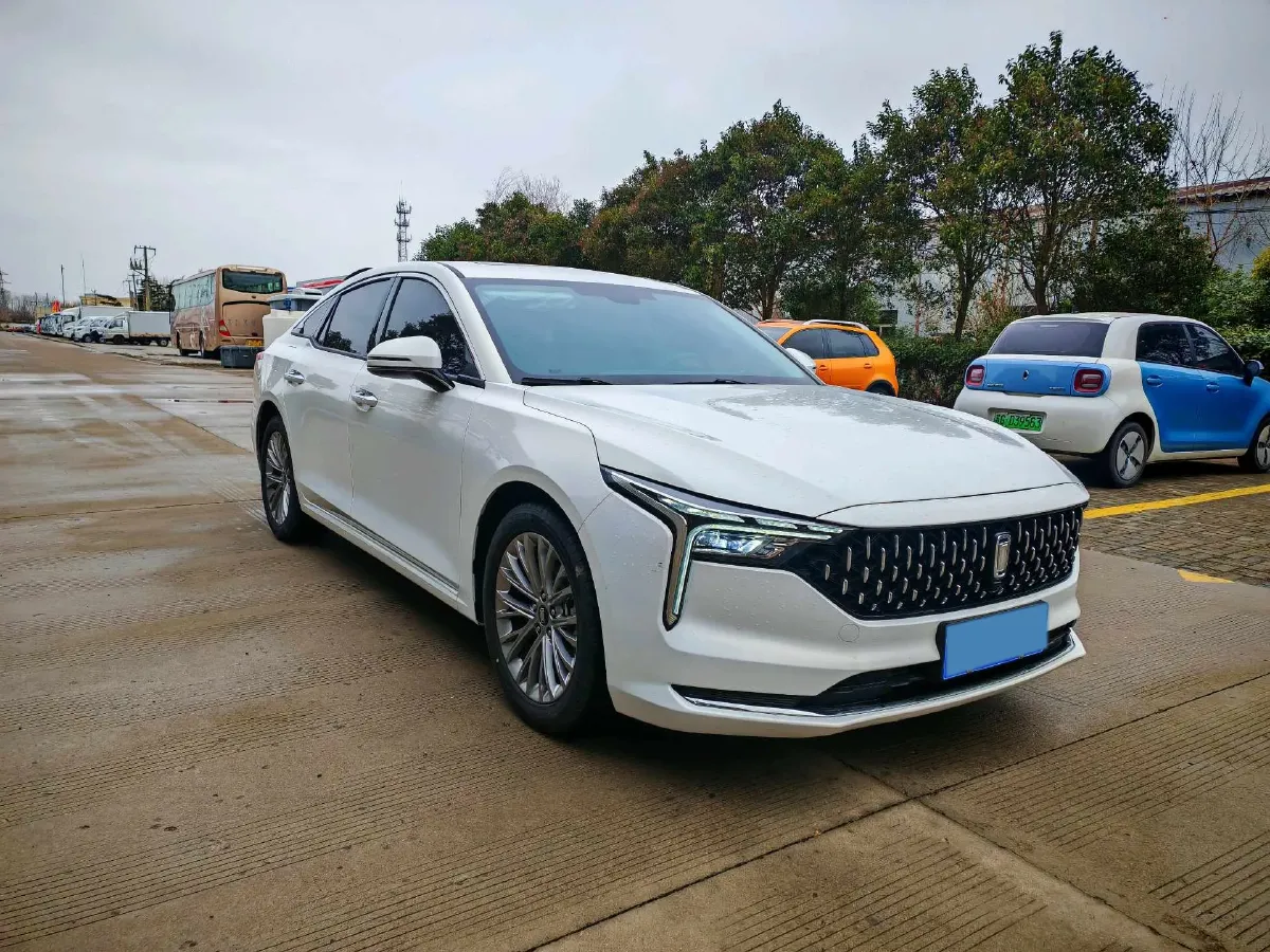 2025 Bestune B70 1.5T 169HP L4 7DCT,autocango,china used car exporter,china ev exporter,chinese used car exporter,chinese used ev exporter