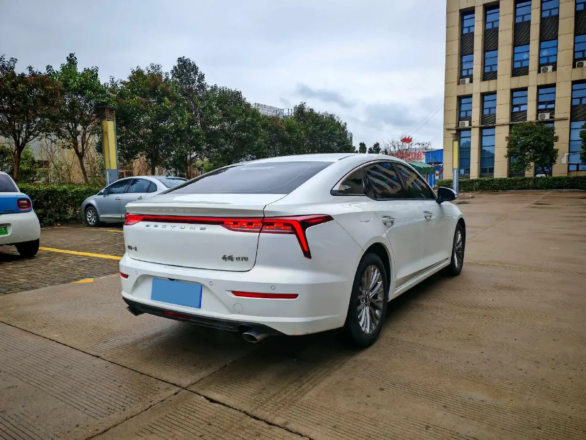 2025 Bestune B70 1.5T 169HP L4 7DCT,autocango,china used car exporter,china ev exporter,chinese used car exporter,chinese used ev exporter