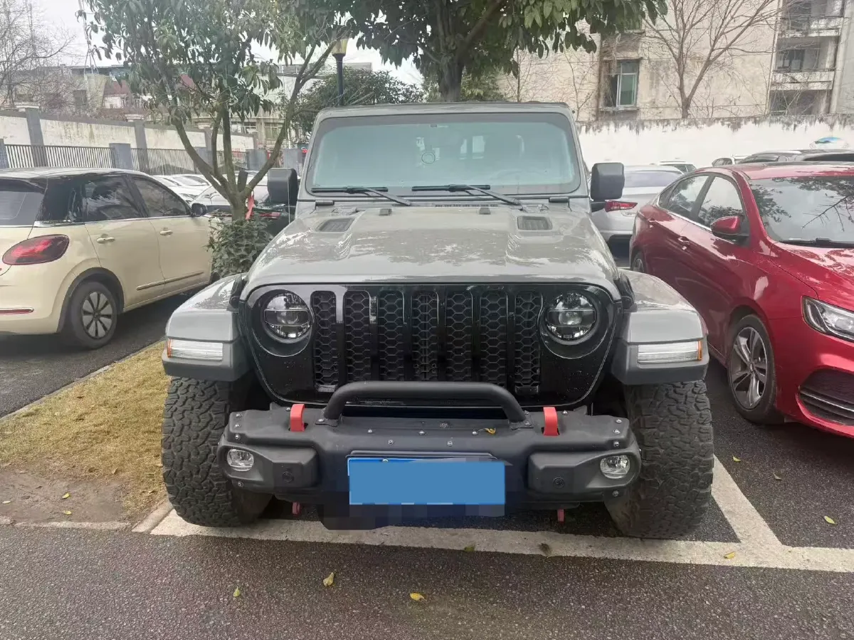 2022 Jeep Gladiator 3.6L 284HP V6 8AT,autocango,china used car exporter,china ev exporter,chinese used car exporter,chinese used ev exporter