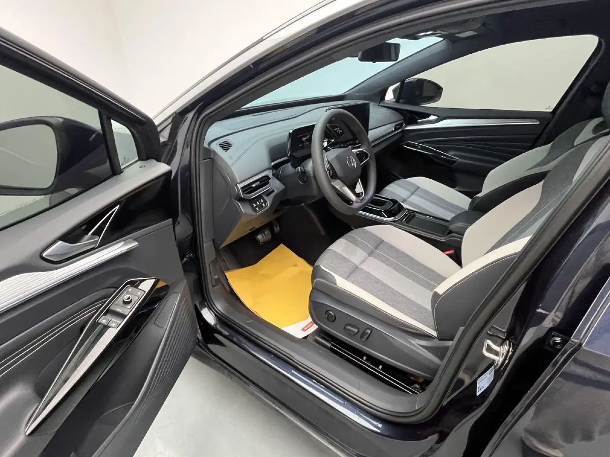 2024 Volkswagen ID.4 Crozz BEV 55.7KWH,autocango,china used car exporter,china ev exporter,chinese used car exporter,chinese used ev exporter