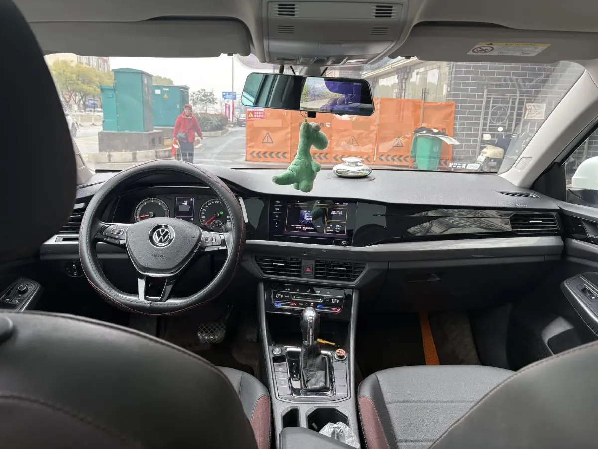 2021 Volkswagen Bora 1.5L 113HP L4 6AT,autocango,china used car exporter,china ev exporter,chinese used car exporter,chinese used ev exporter