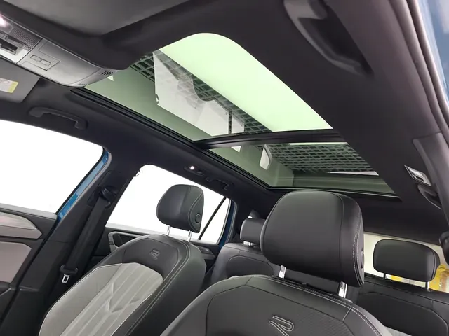 2023 Volkswagen Tayron 2.0T 220HP L4 7DCT,autocango,china used car exporter,china ev exporter,chinese used car exporter,chinese used ev exporter