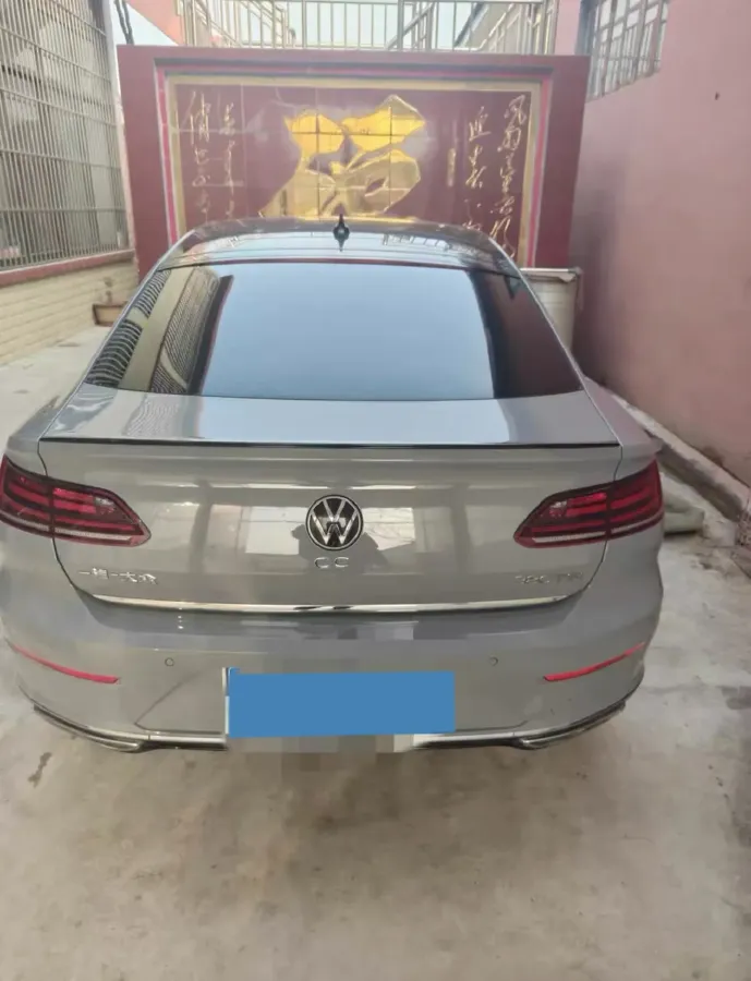 2021 Volkswagen CC 2.0T 220HP L4 7DCT,autocango,china used car exporter,china ev exporter,chinese used car exporter,chinese used ev exporter