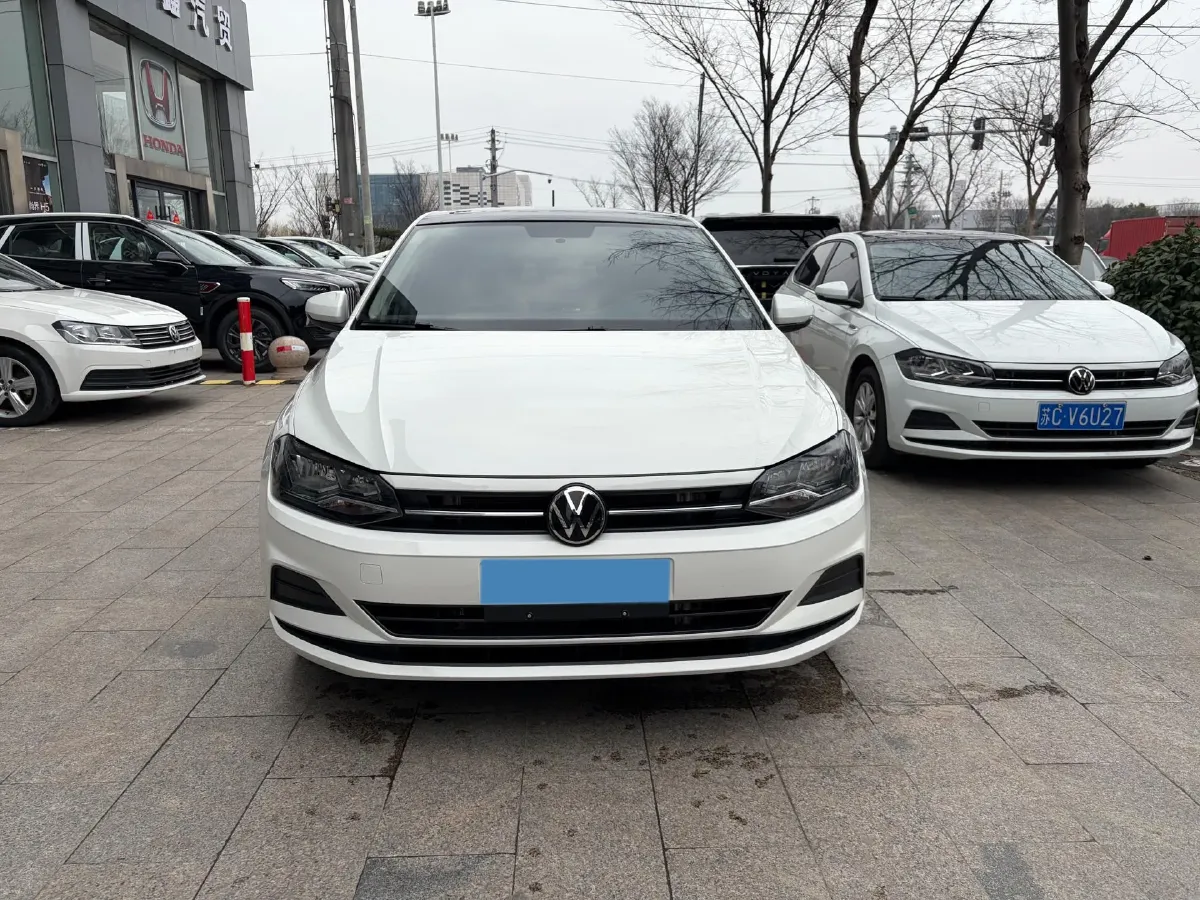 2023 Volkswagen Polo 1.5L 113HP L4 6AT,autocango,china used car exporter,china ev exporter,chinese used car exporter,chinese used ev exporter