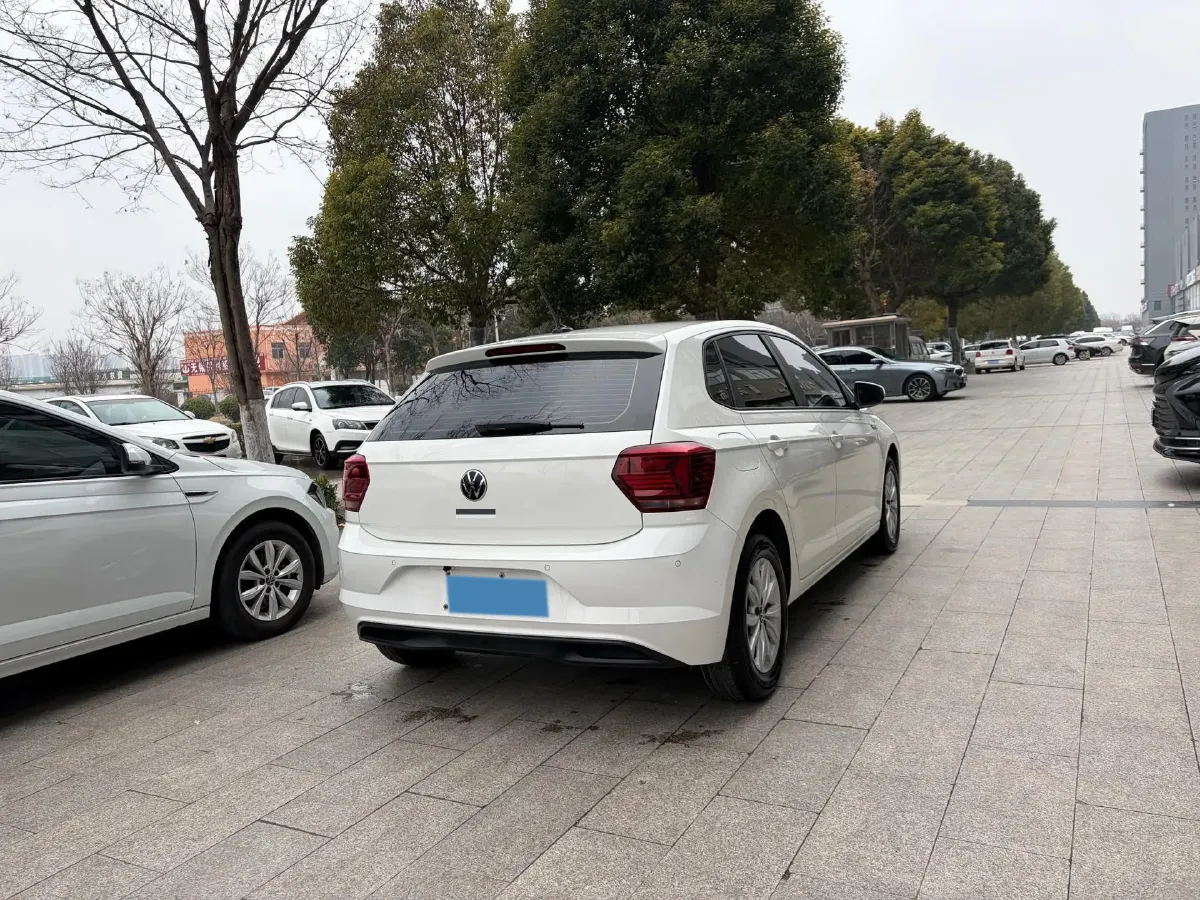 2023 Volkswagen Polo 1.5L 113HP L4 6AT,autocango,china used car exporter,china ev exporter,chinese used car exporter,chinese used ev exporter