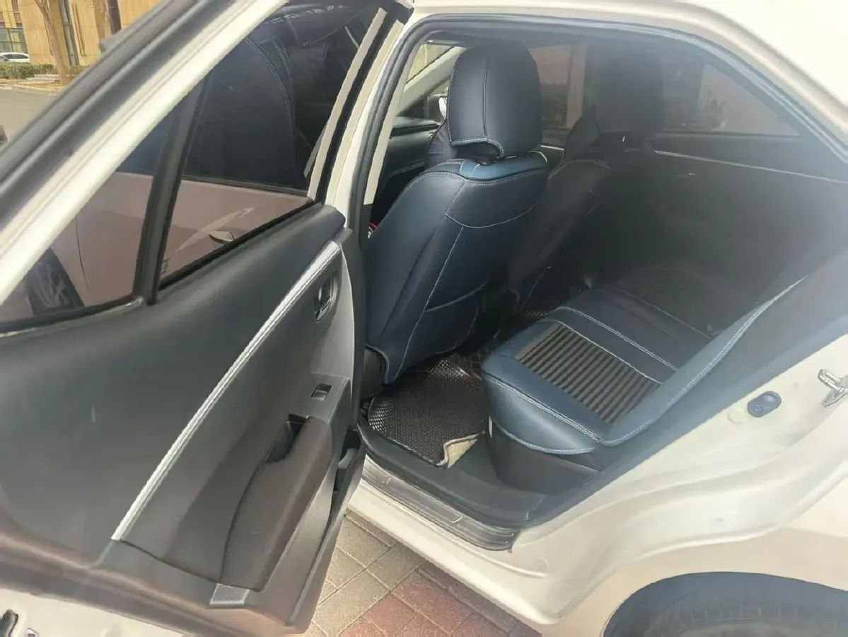 2020 Toyota Corolla Hybird E+ 1.8L 99HP L4 E-CVT PHEV 10.5KWH,autocango,china used car exporter,china ev exporter,chinese used car exporter,chinese used ev exporter