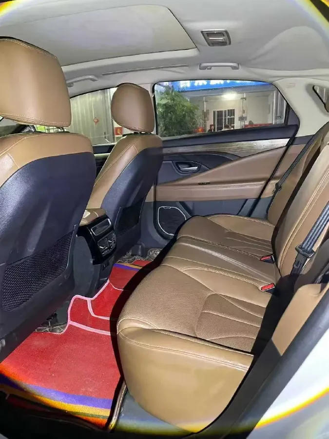 2017 Geely Emgrand GT 2.4L 162HP L4 6AT,autocango,china used car exporter,china ev exporter,chinese used car exporter,chinese used ev exporter