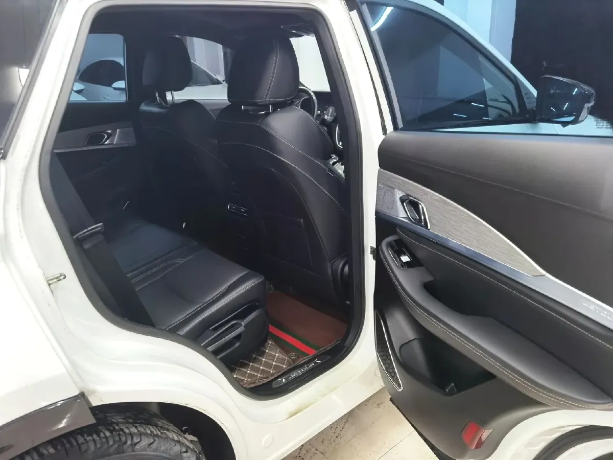 2020 Jetour X95 1.6T 197HP L4 7DCT,autocango,china used car exporter,china ev exporter,chinese used car exporter,chinese used ev exporter