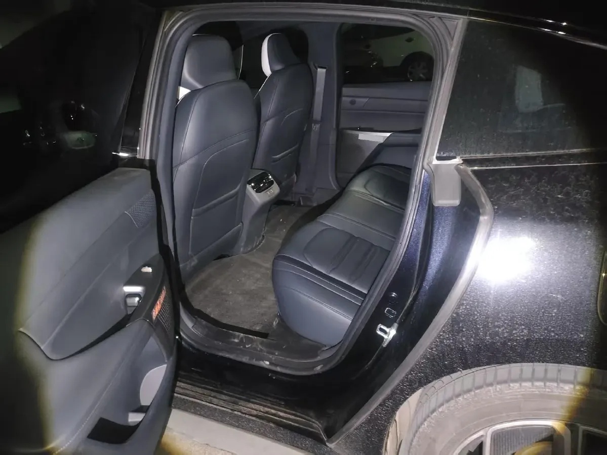 2024 DongFeng eπ eπ007 REEV 105HP REEV 28.4KWH,autocango,china used car exporter,china ev exporter,chinese used car exporter,chinese used ev exporter