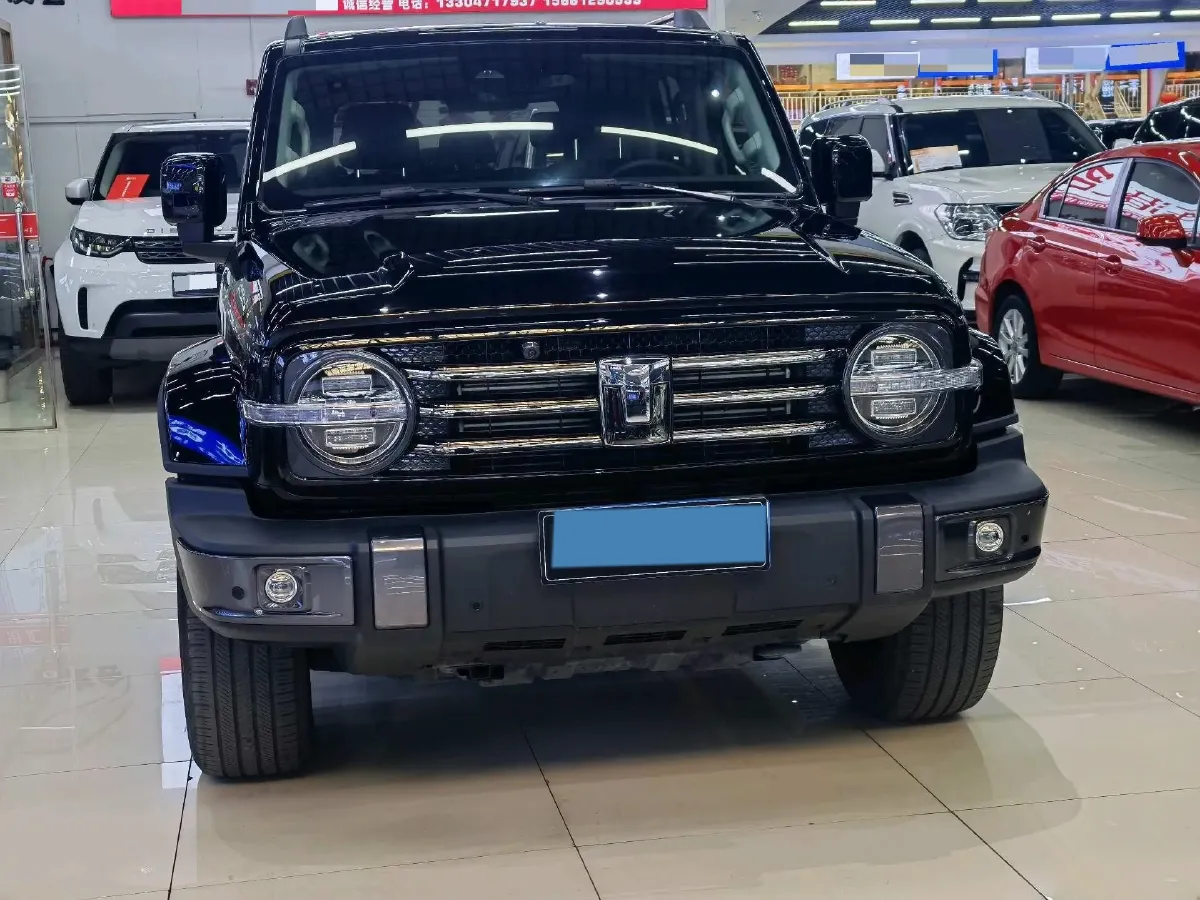 2023 Tank 300 2.0T 227HP L4 8AT,autocango,china used car exporter,china ev exporter,chinese used car exporter,chinese used ev exporter