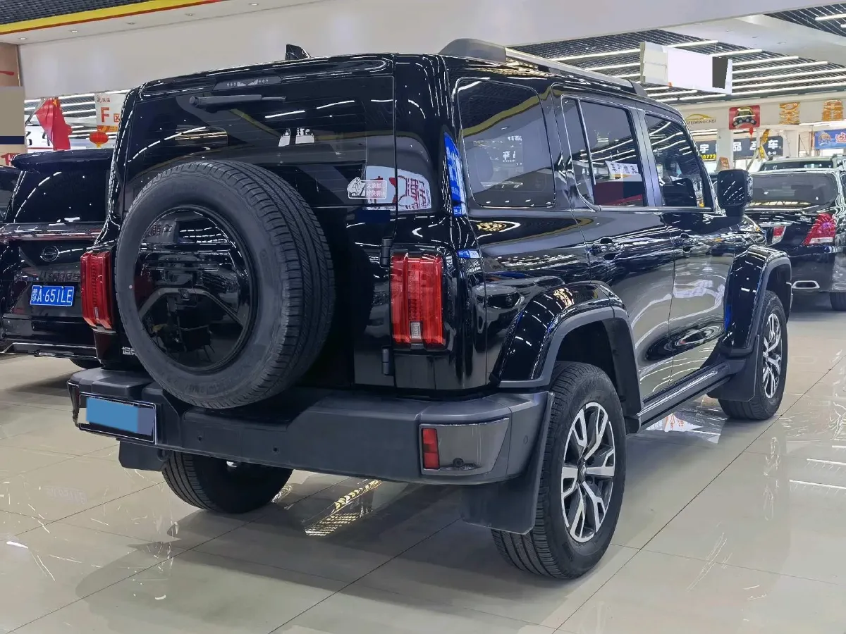 2023 Tank 300 2.0T 227HP L4 8AT,autocango,china used car exporter,china ev exporter,chinese used car exporter,chinese used ev exporter