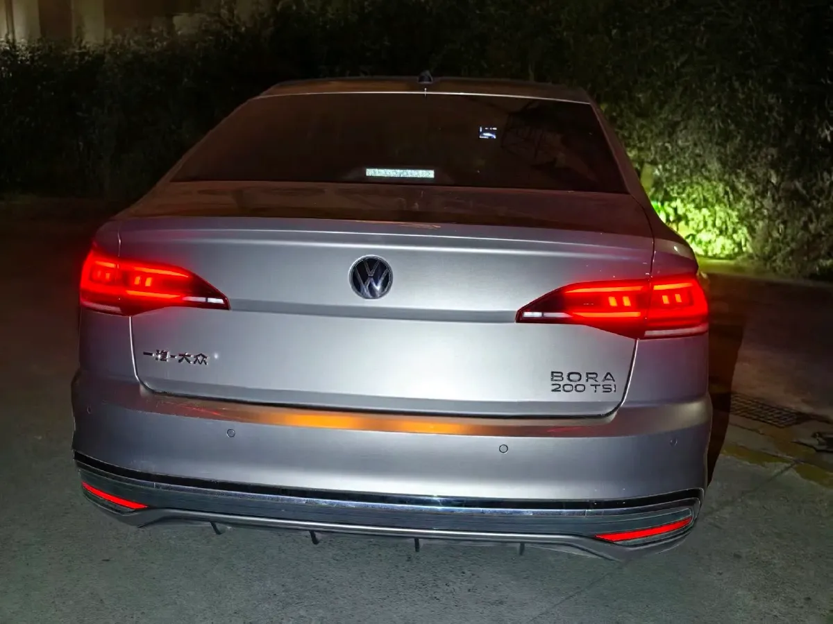 2023 Volkswagen Bora 1.2T 116HP L4 7DCT,autocango,china used car exporter,china ev exporter,chinese used car exporter,chinese used ev exporter