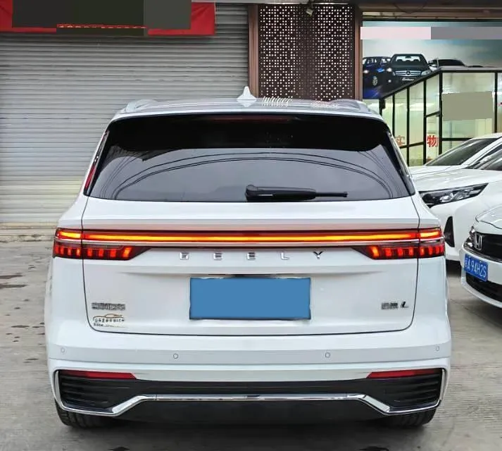 2021 Geely Monjaro 2.0T 218HP L4 7DCT,autocango,china used car exporter,china ev exporter,chinese used car exporter,chinese used ev exporter