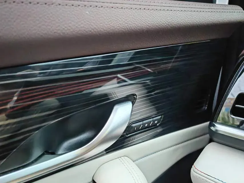 2021 Geely Monjaro 2.0T 218HP L4 7DCT,autocango,china used car exporter,china ev exporter,chinese used car exporter,chinese used ev exporter