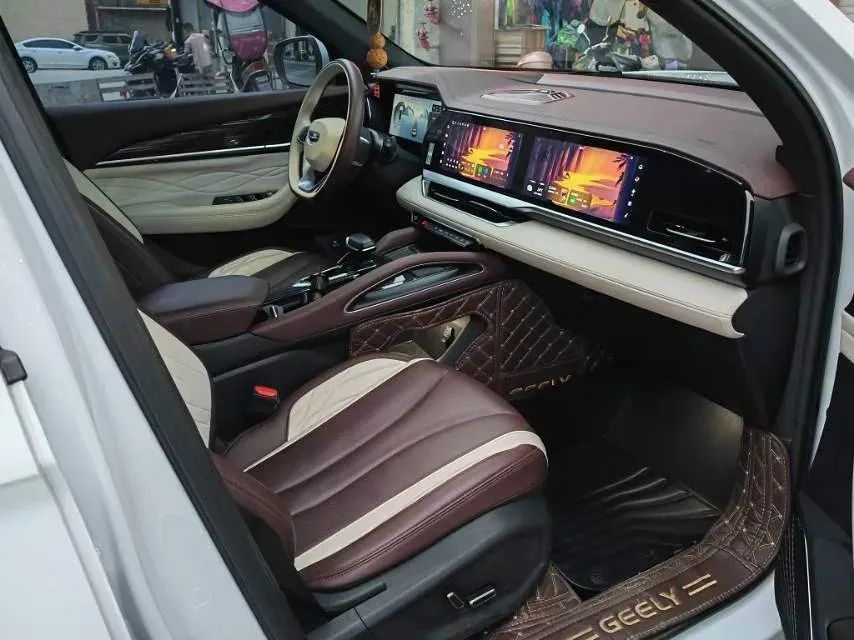 2021 Geely Monjaro 2.0T 218HP L4 7DCT,autocango,china used car exporter,china ev exporter,chinese used car exporter,chinese used ev exporter