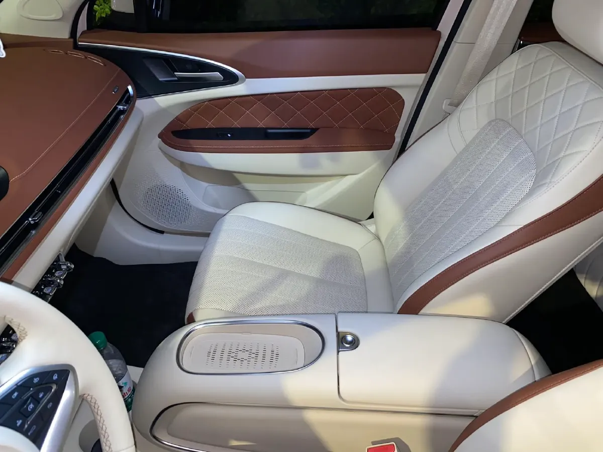 2023 Ora FunkyCat BEV 47.8KWH,autocango,china used car exporter,china ev exporter,chinese used car exporter,chinese used ev exporter