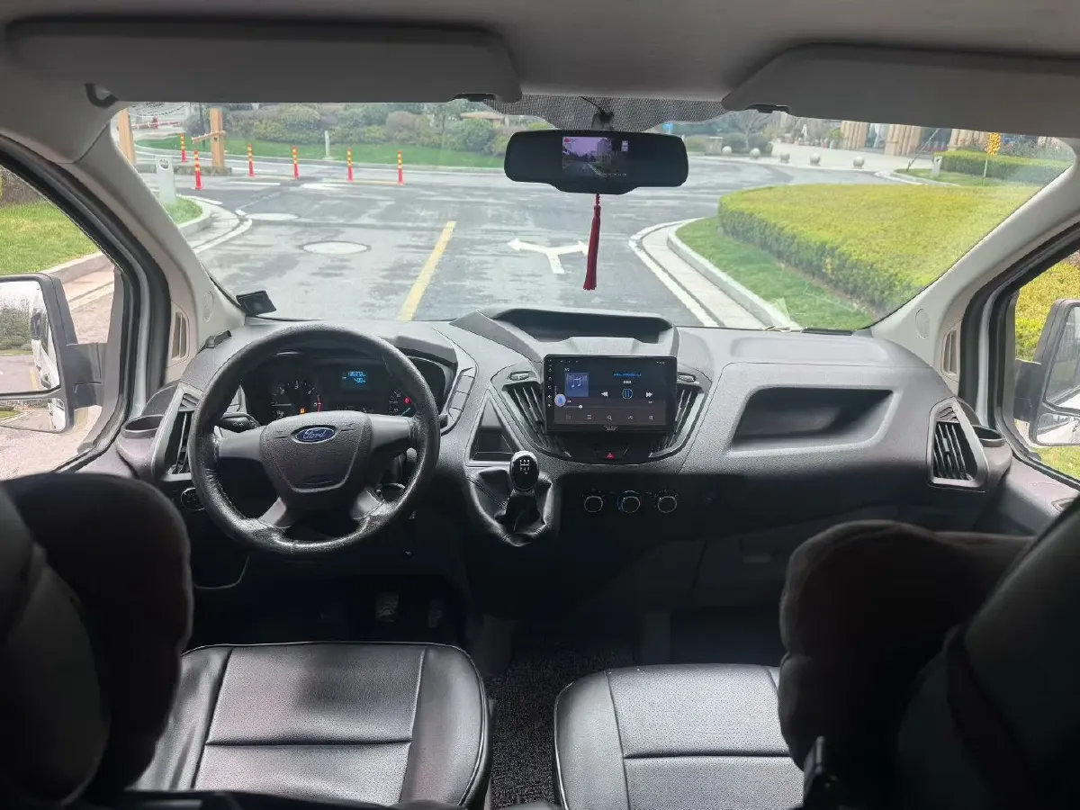 2017 Ford Transit 2.0T 121HP L4 5MT,autocango,china used car exporter,china ev exporter,chinese used car exporter,chinese used ev exporter