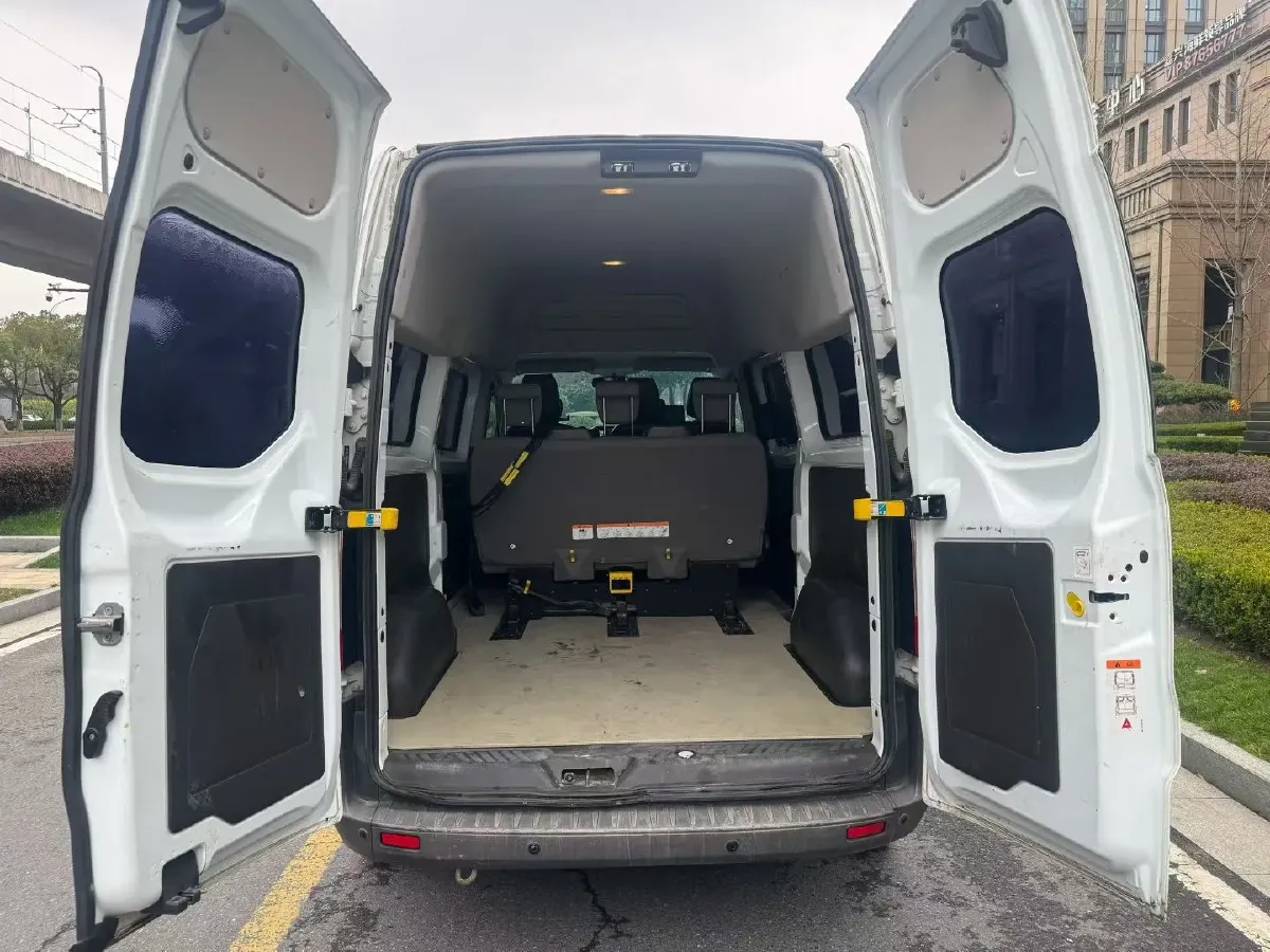 2017 Ford Transit 2.0T 121HP L4 5MT,autocango,china used car exporter,china ev exporter,chinese used car exporter,chinese used ev exporter