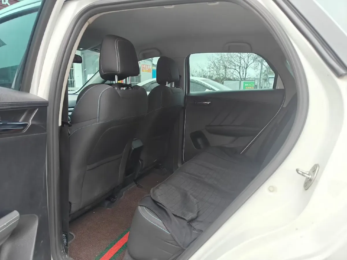 2021 MG Pilot 1.5T 173HP L4 7DCT,autocango,china used car exporter,china ev exporter,chinese used car exporter,chinese used ev exporter