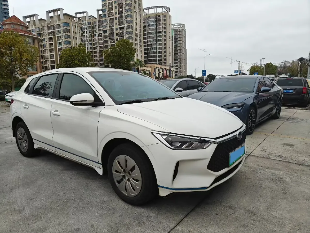2021 MG Pilot 1.5T 173HP L4 7DCT,autocango,china used car exporter,china ev exporter,chinese used car exporter,chinese used ev exporter