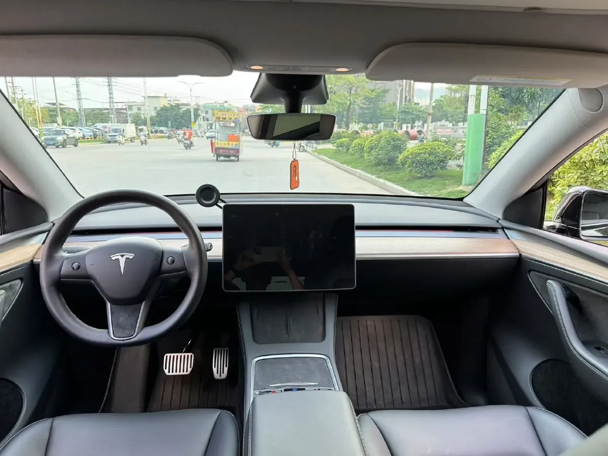 2022 Tesla Model Y BEV 60KWH,autocango,china used car exporter,china ev exporter,chinese used car exporter,chinese used ev exporter