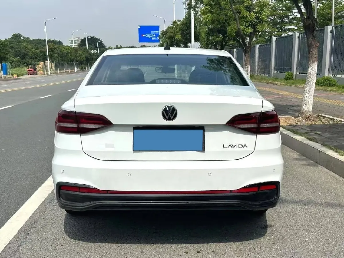 2023 Volkswagen Lavida 1.5L 113HP L4 6AT,autocango,china used car exporter,china ev exporter,chinese used car exporter,chinese used ev exporter