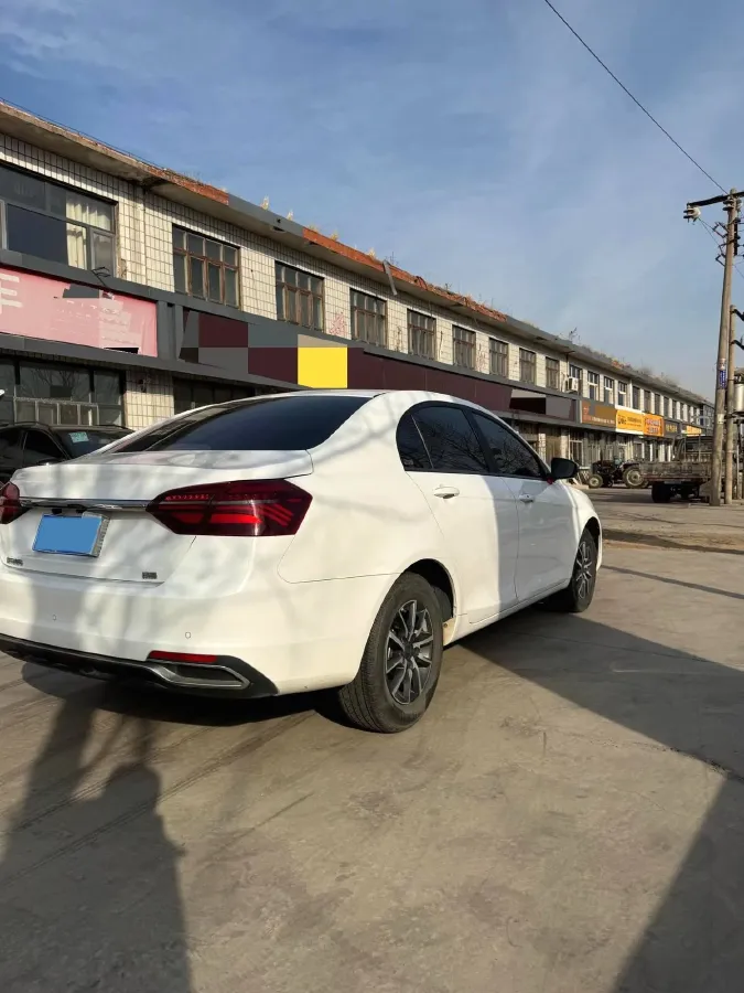2019 Geely Emgrand 1.5L 109HP L4 5MT,autocango,china used car exporter,china ev exporter,chinese used car exporter,chinese used ev exporter