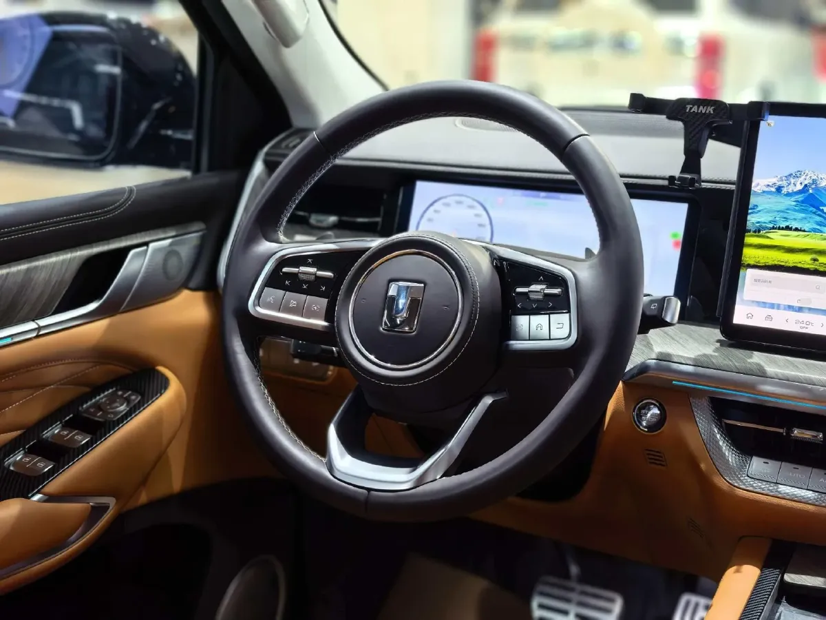 2023 Tank 500 2.0T 252HP L4 9AT PHEV 37.1KWH,autocango,china used car exporter,china ev exporter,chinese used car exporter,chinese used ev exporter