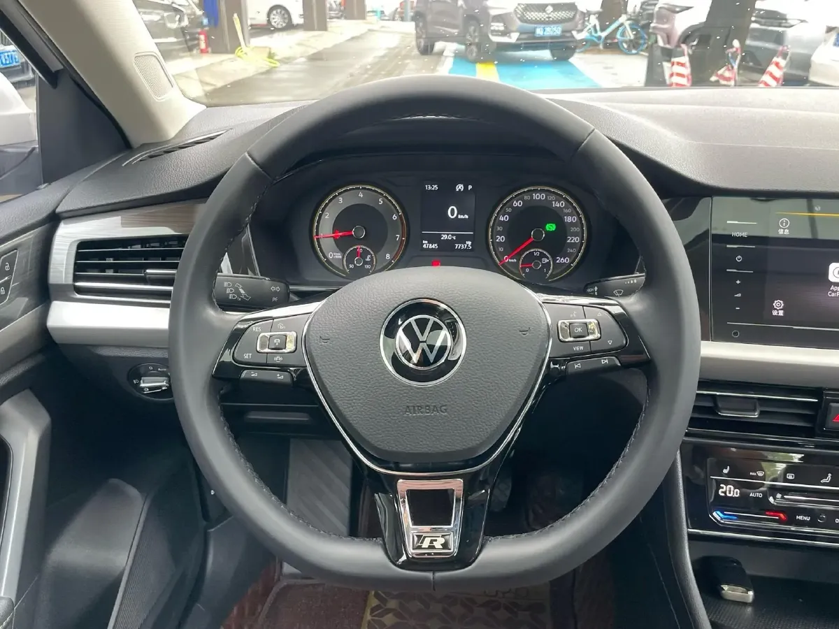 2021 Volkswagen Lavida 1.4T 150HP L4 7DCT,autocango,china used car exporter,china ev exporter,chinese used car exporter,chinese used ev exporter
