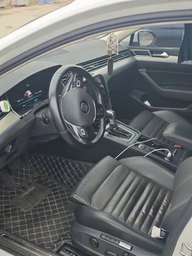 2019 BMW 2 Series 2.0T 184HP L4 8AT,autocango,china used car exporter,china ev exporter,chinese used car exporter,chinese used ev exporter