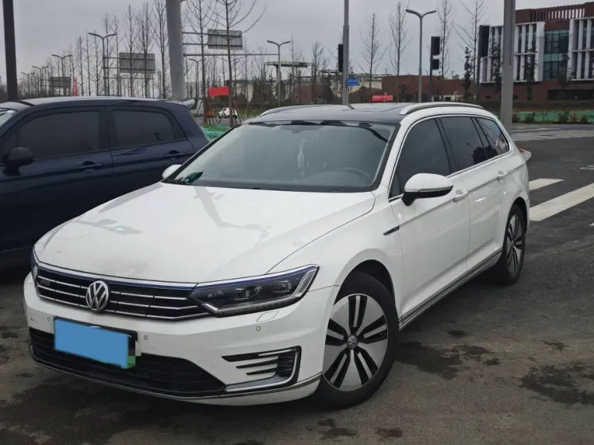 2019 BMW 2 Series 2.0T 184HP L4 8AT,autocango,china used car exporter,china ev exporter,chinese used car exporter,chinese used ev exporter