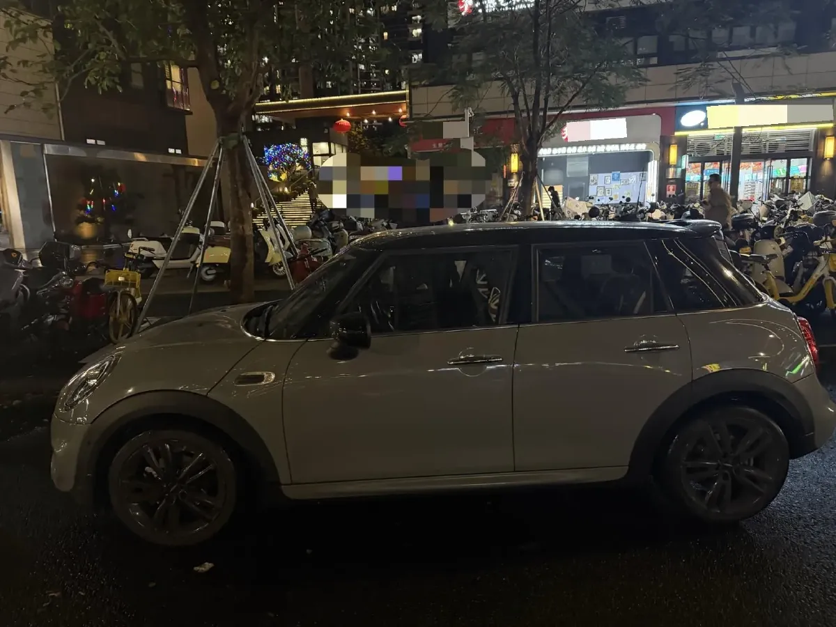 2021 MINI MINI 1.5T 136HP L3 7DCT,autocango,china used car exporter,china ev exporter,chinese used car exporter,chinese used ev exporter