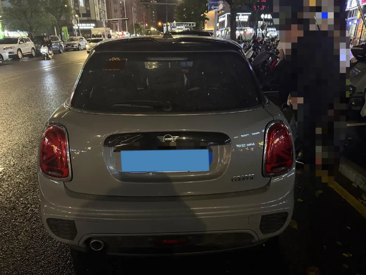 2021 MINI MINI 1.5T 136HP L3 7DCT,autocango,china used car exporter,china ev exporter,chinese used car exporter,chinese used ev exporter