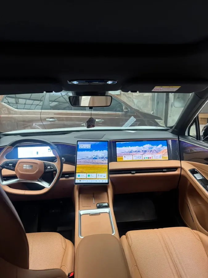 2025 Geely Galaxy L7 1.5L 112HP L4 1DHT PHEV 18.4KWH,autocango,china used car exporter,china ev exporter,chinese used car exporter,chinese used ev exporter